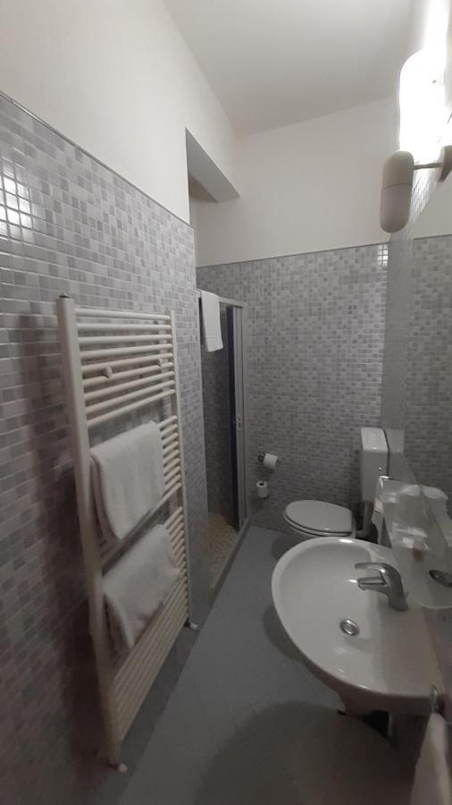 Albergo Moderno Lucca Eksteriør billede