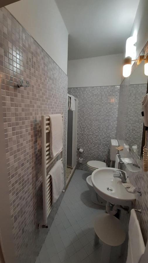 Albergo Moderno Lucca Eksteriør billede